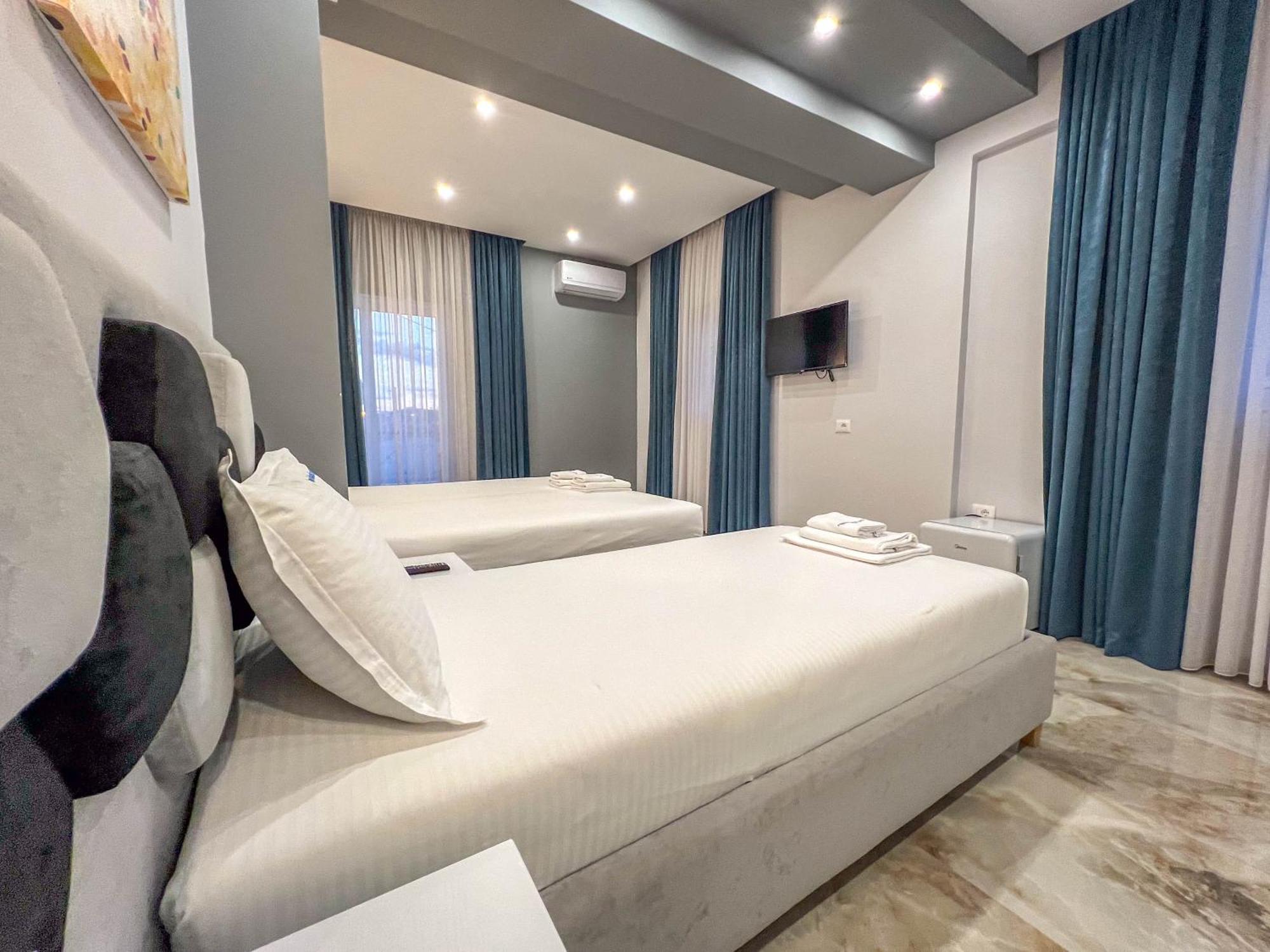 Rumani 3 Islands Hotel Ксамил Екстериор снимка