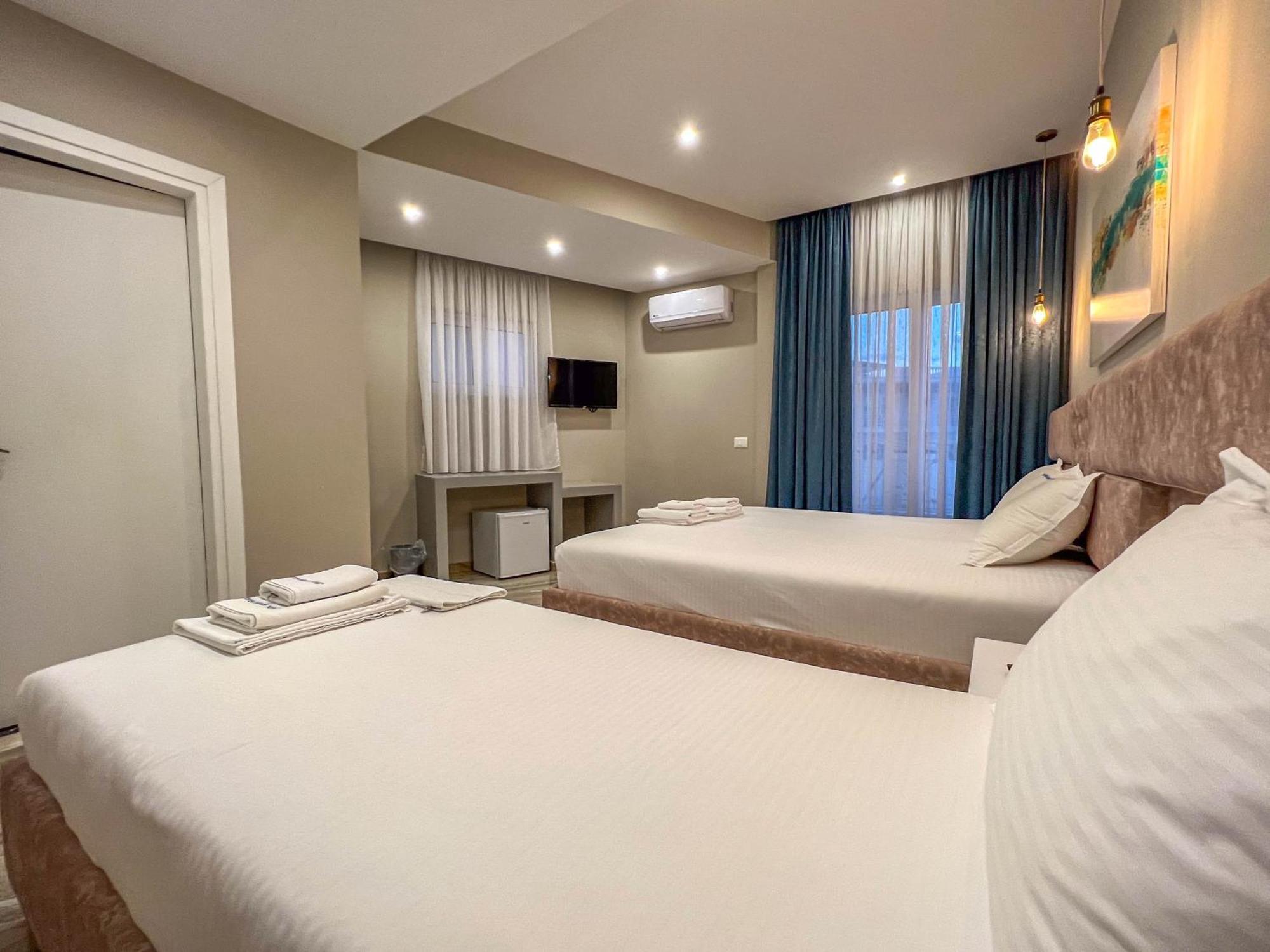 Rumani 3 Islands Hotel Ксамил Екстериор снимка
