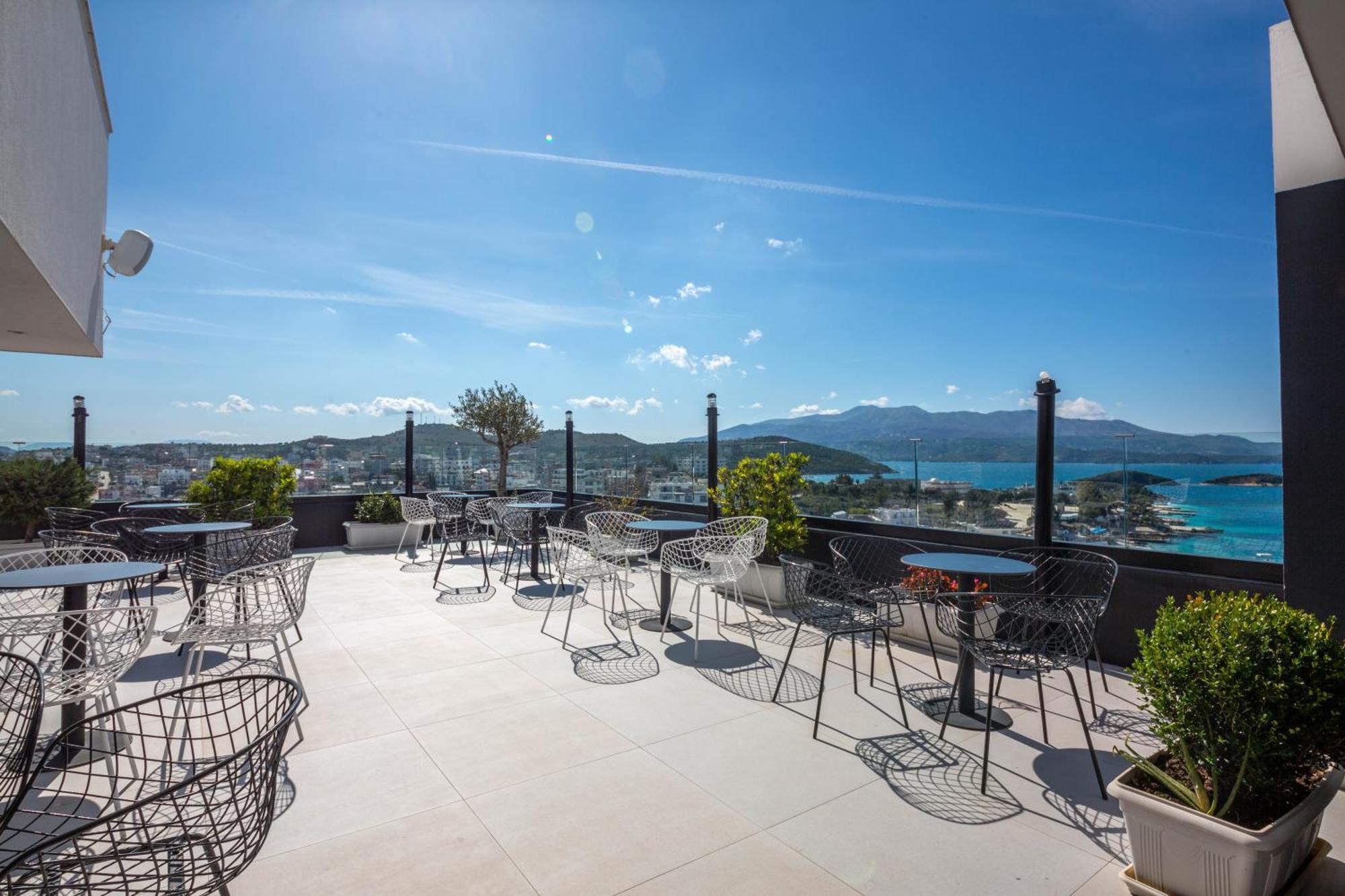Rumani 3 Islands Hotel Ксамил Екстериор снимка
